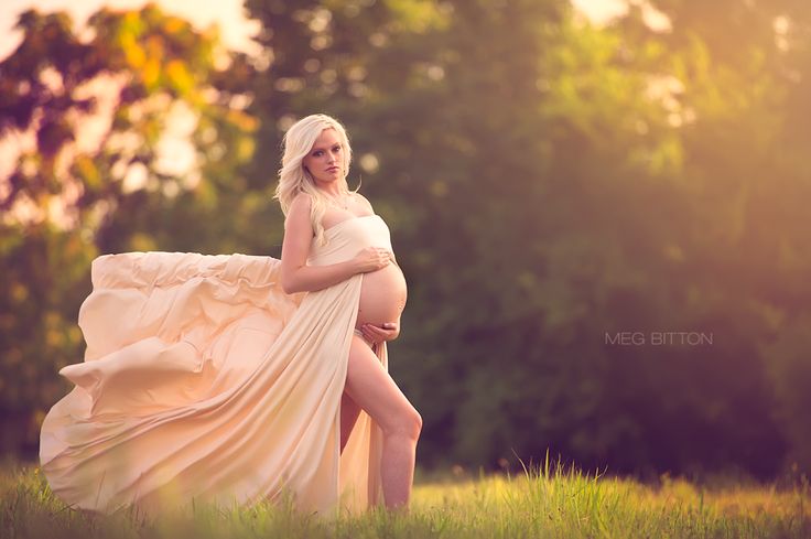 What To Wear For Your Maternity Photo Shoot