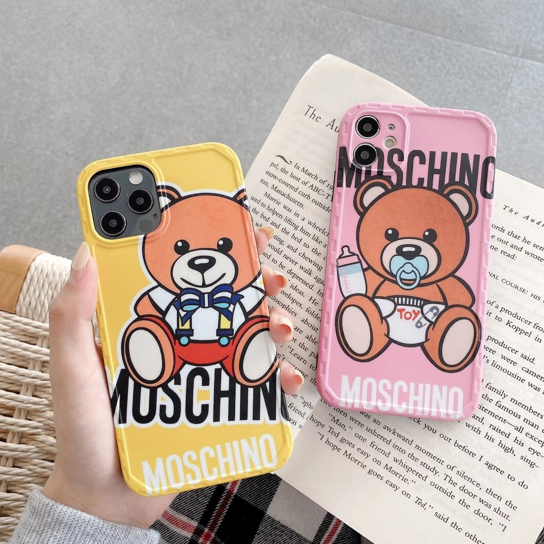 moschino phone case iphone xr