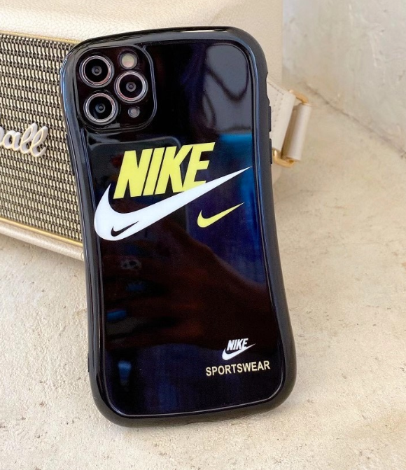 nike iphone 11 running case