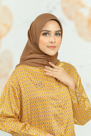jilbab warna cokelat Cocok untuk Baju Kuning