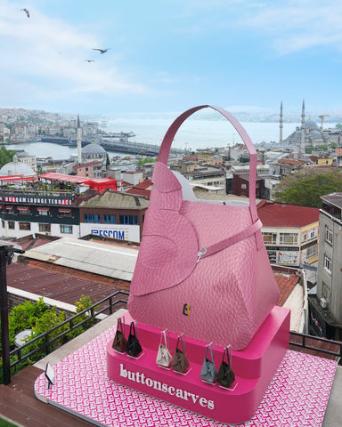 The Giant Britney Bag, Istanbul, Turki