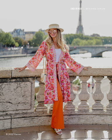 Sambut Serial 'Emily in Paris' Terbaru, Buttonscarves Luncurkan