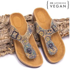 Eco-friendly vegan cork sandals with mosaic pattern