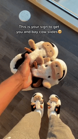 Cow animal slippers - cow slippers -fluffy cow slippers