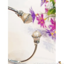 Cargar imagen en el visor de la galería, Adjustable Bangle Zirconia Pearl Bracelet
