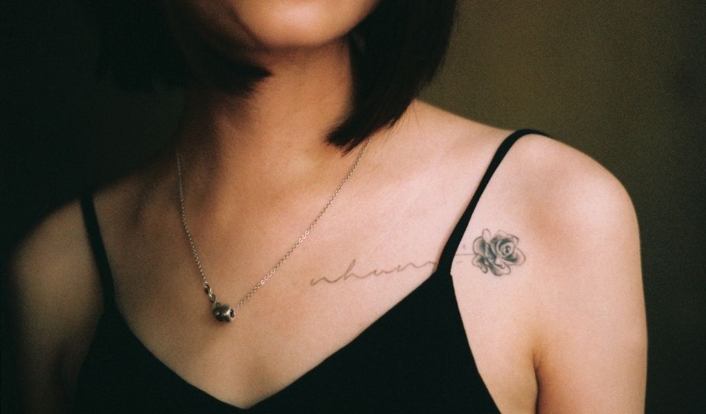 tatouage boheme fleur