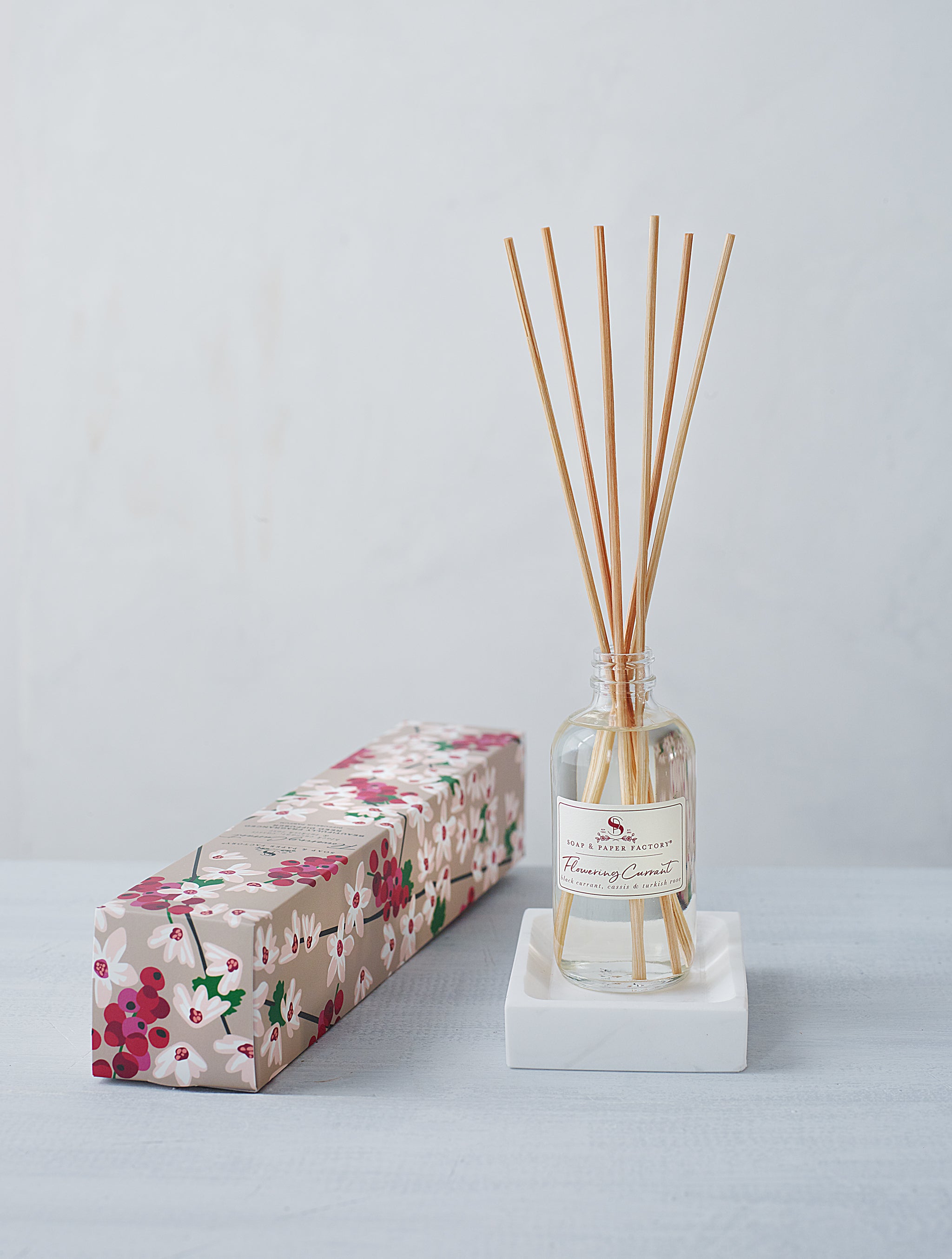 Image of Flowering Currant Reed Diffuser