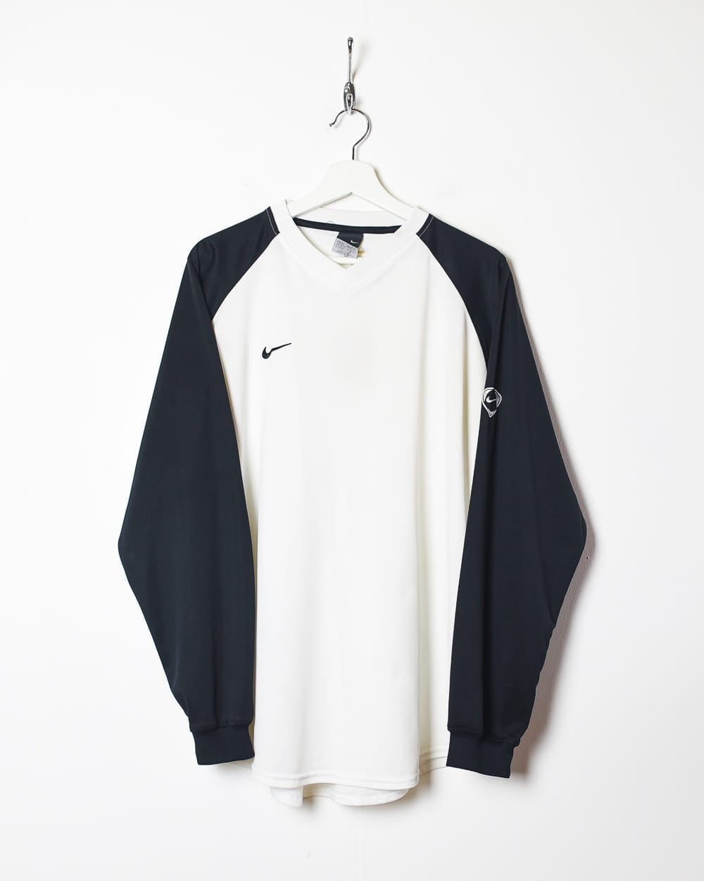 interfaz Bajo recurso renovable Vintage 00s White Nike Long Sleeved T-Shirt - X-Large Polyester– Domno  Vintage