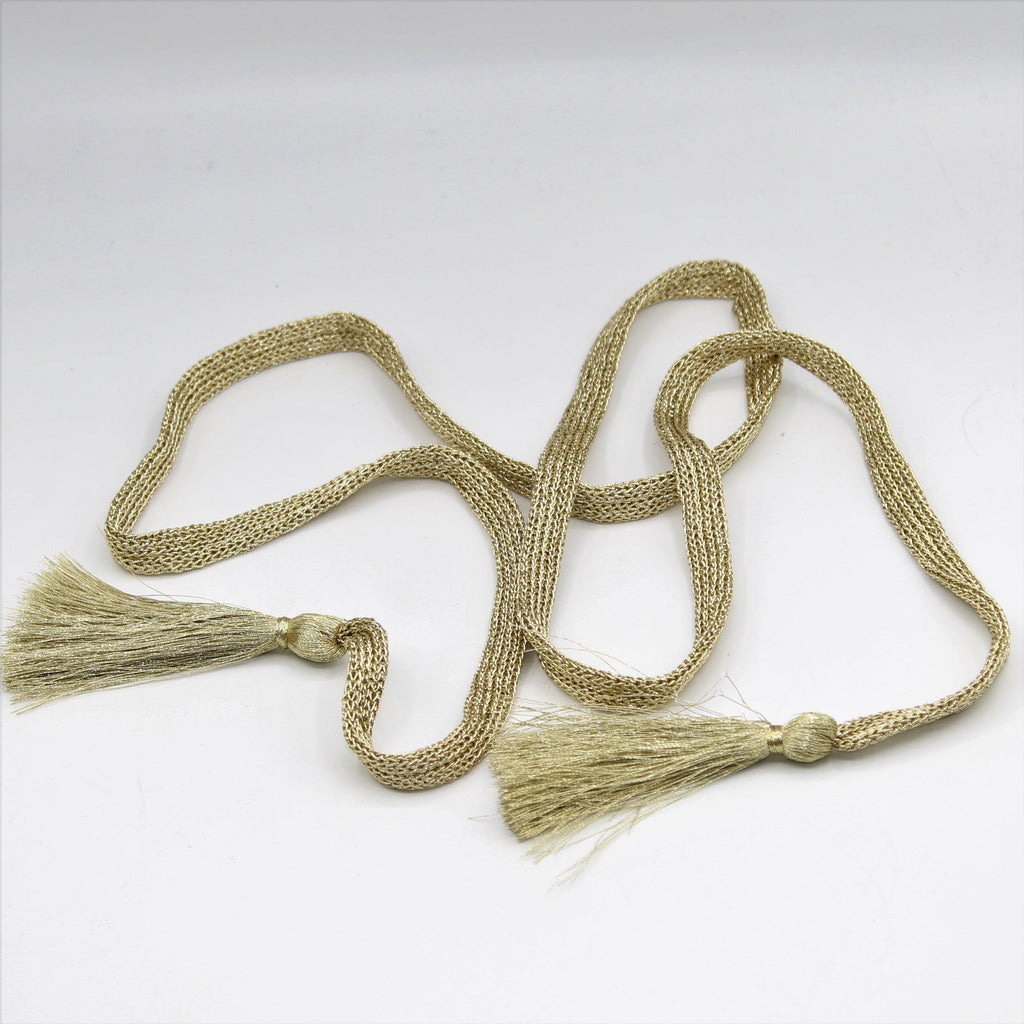 Cordón dorado de 120 cm con 2 hilos dorados (7 cm)