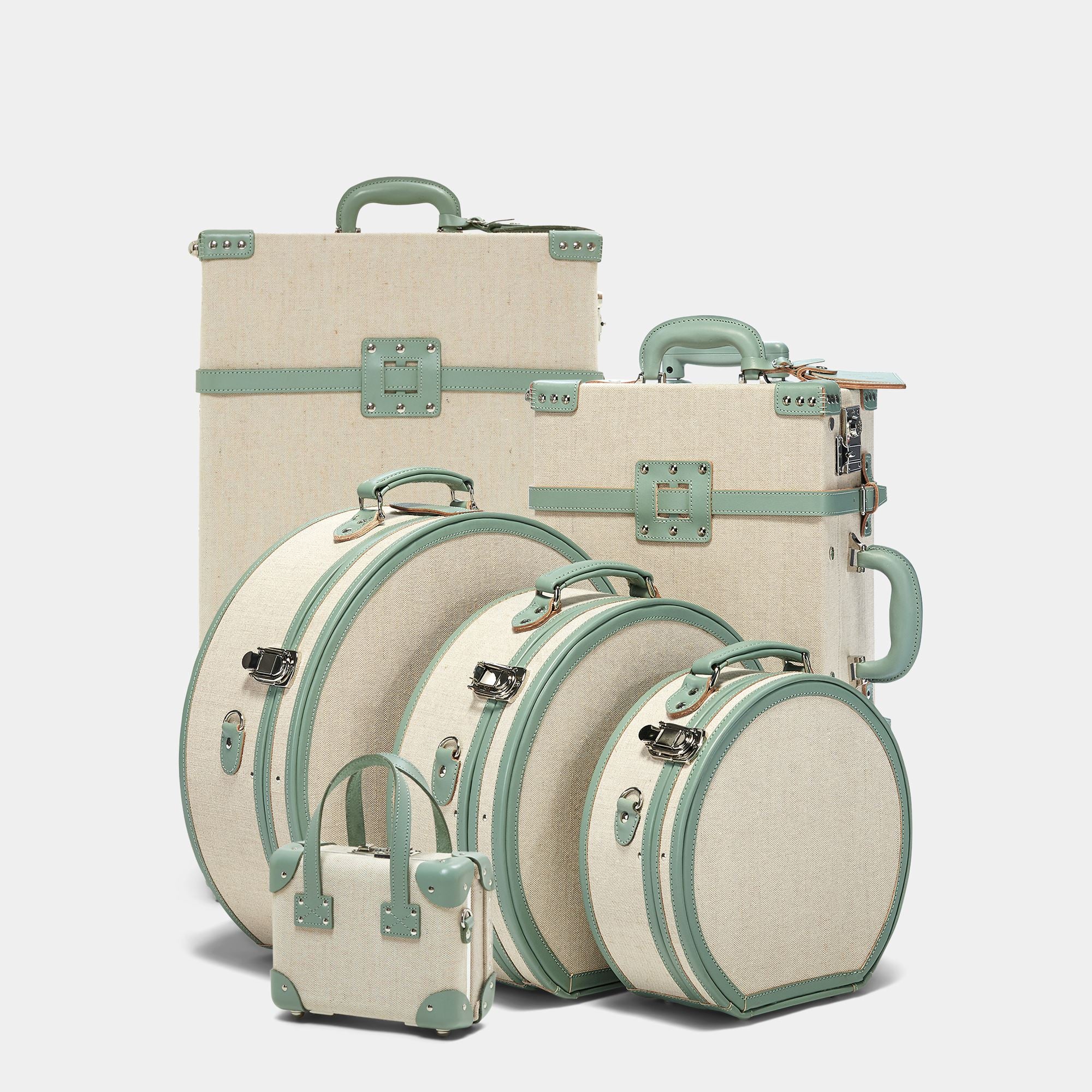 This Legendary Fashion Editor's Vintage Luggage Collection Will Be