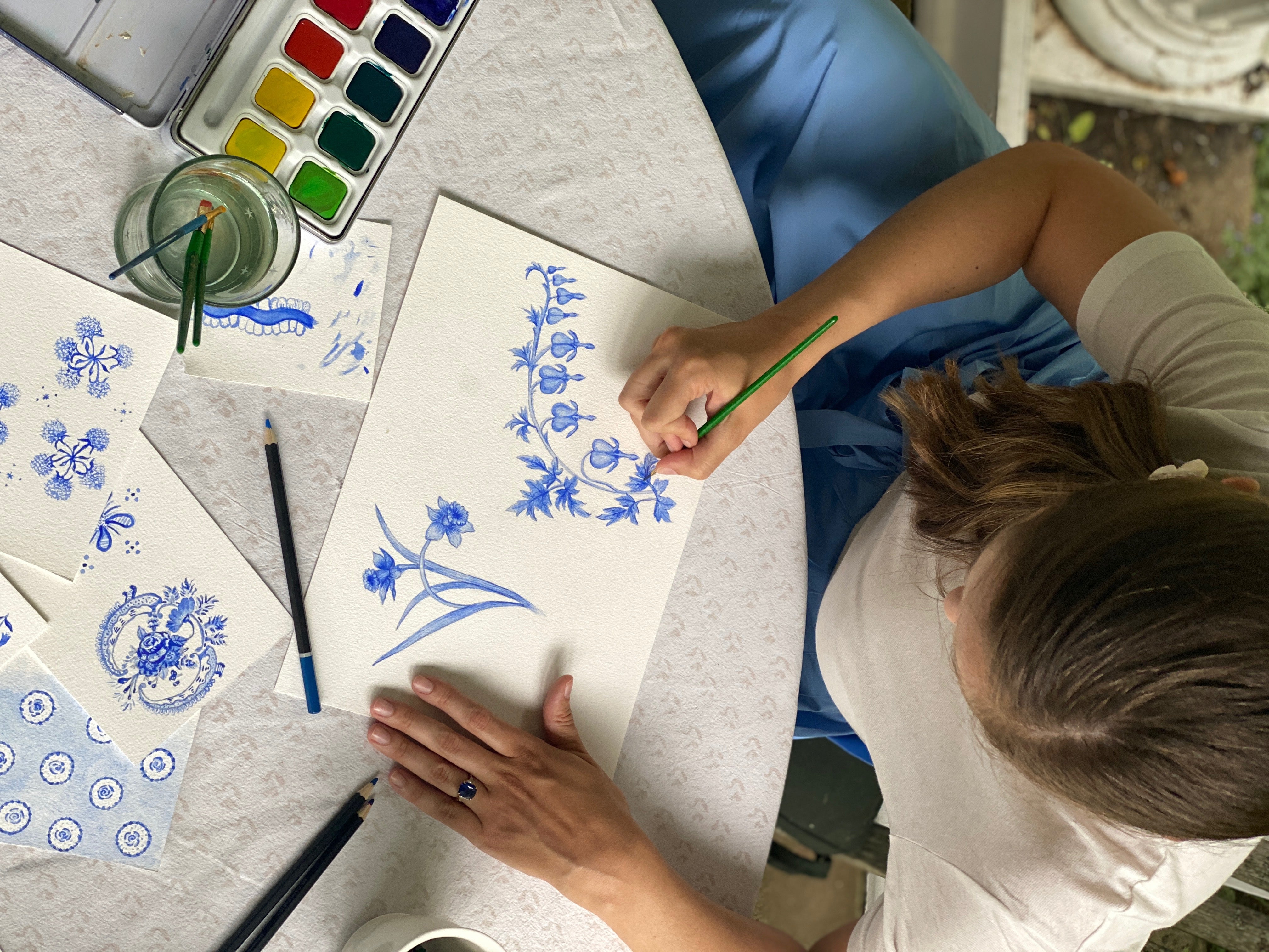 Sarah Flint painting floral watercolors 