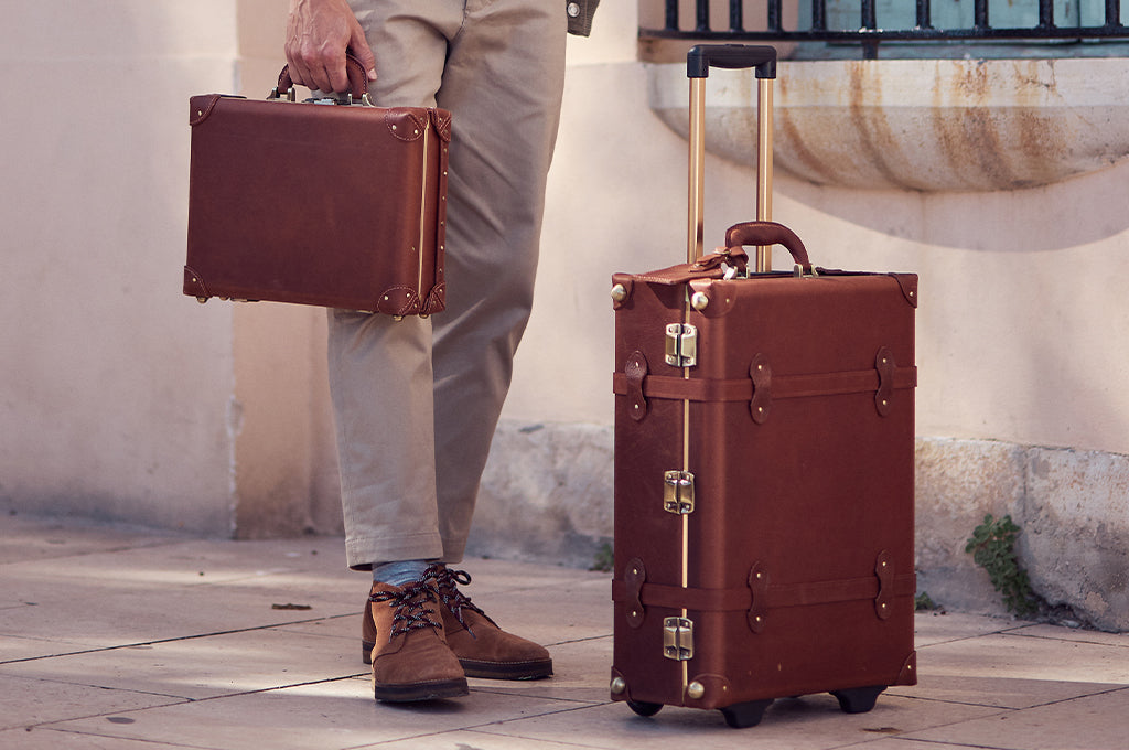 The SteamLine Luggage all-leather Pioneer