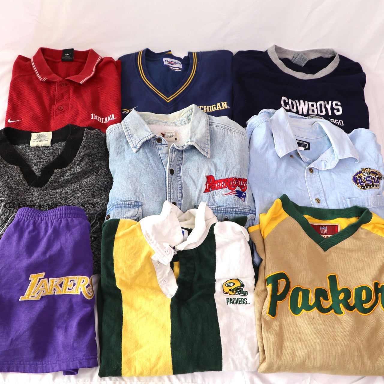 Wholesale Nba, Nfl, MLB, NHL Sweatshirts, 10 Sweats (Mix Size)