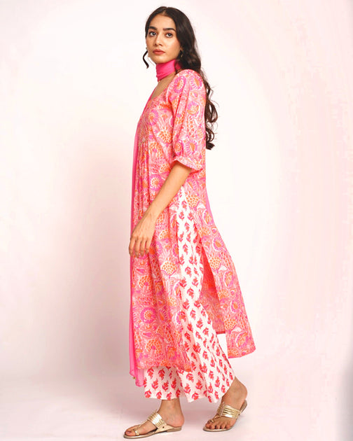 Women’s Readymade Ethnic Indian Suit Sets - The Svaya