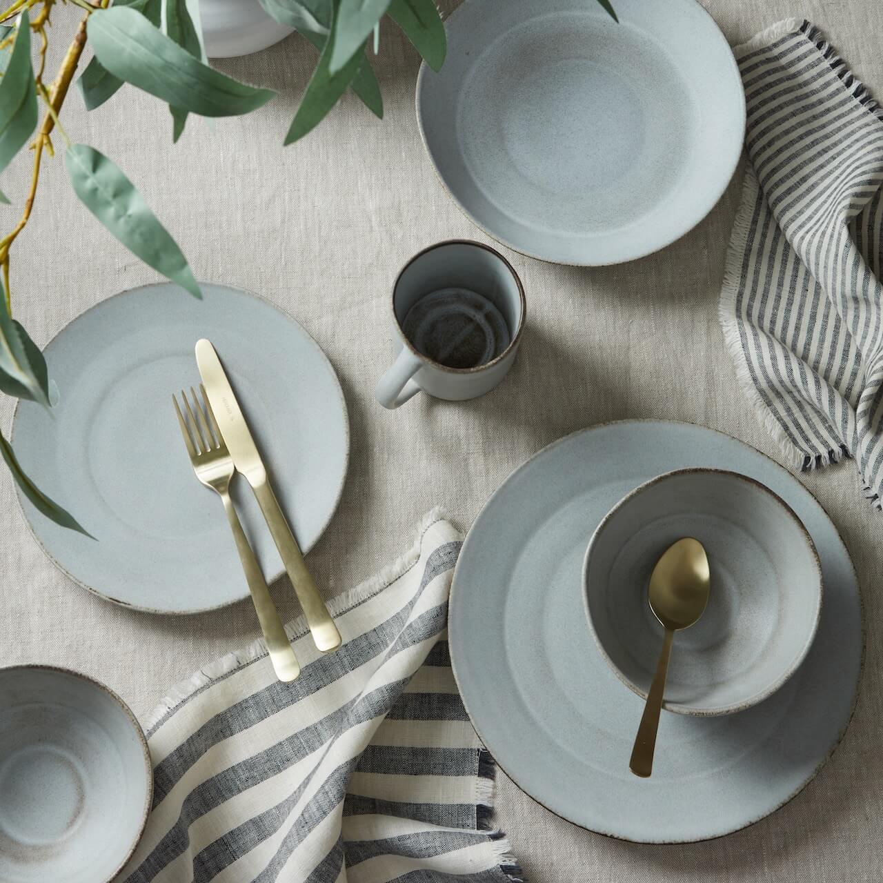 Azul Tableware