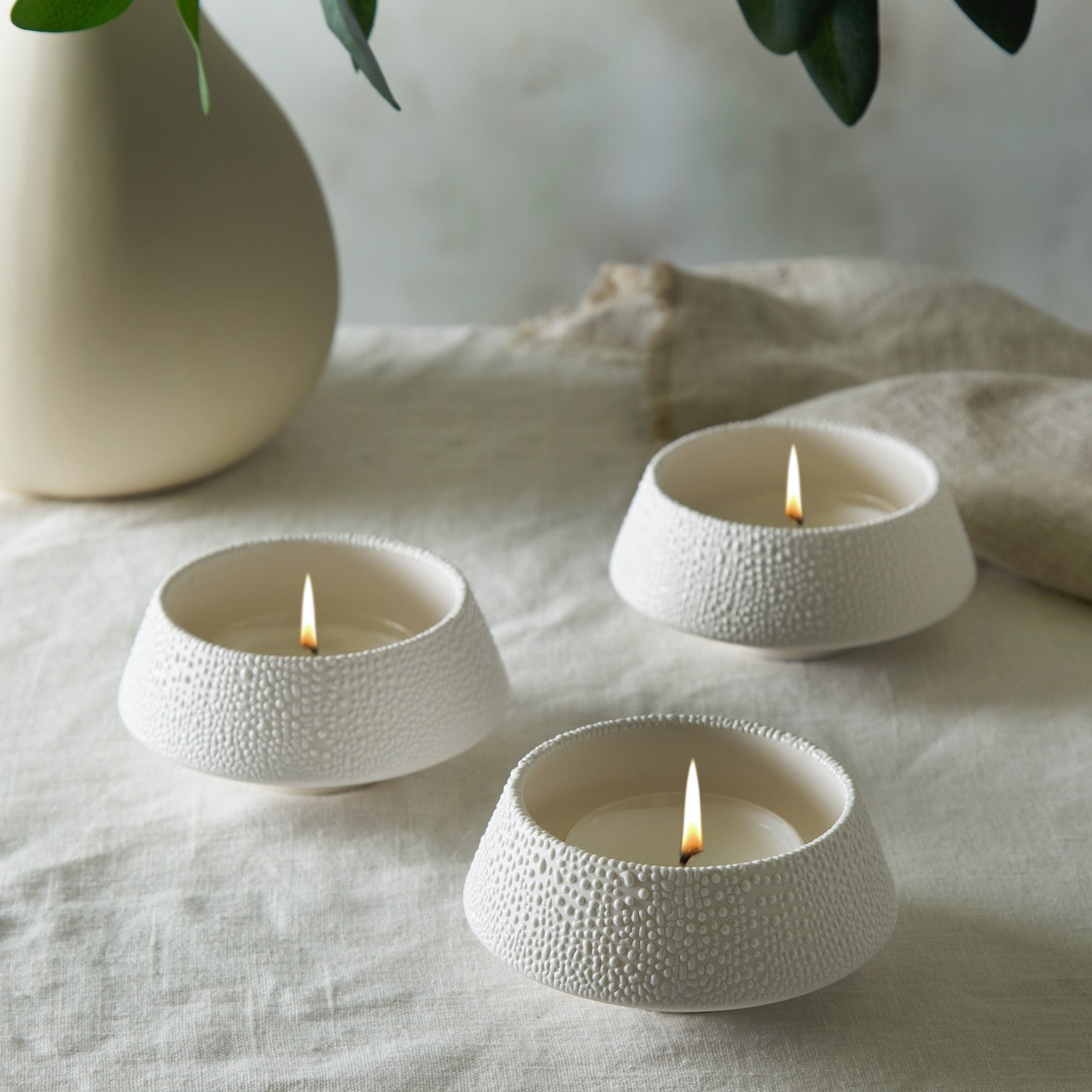 Set of 3 White Ceramic Tealight Holders