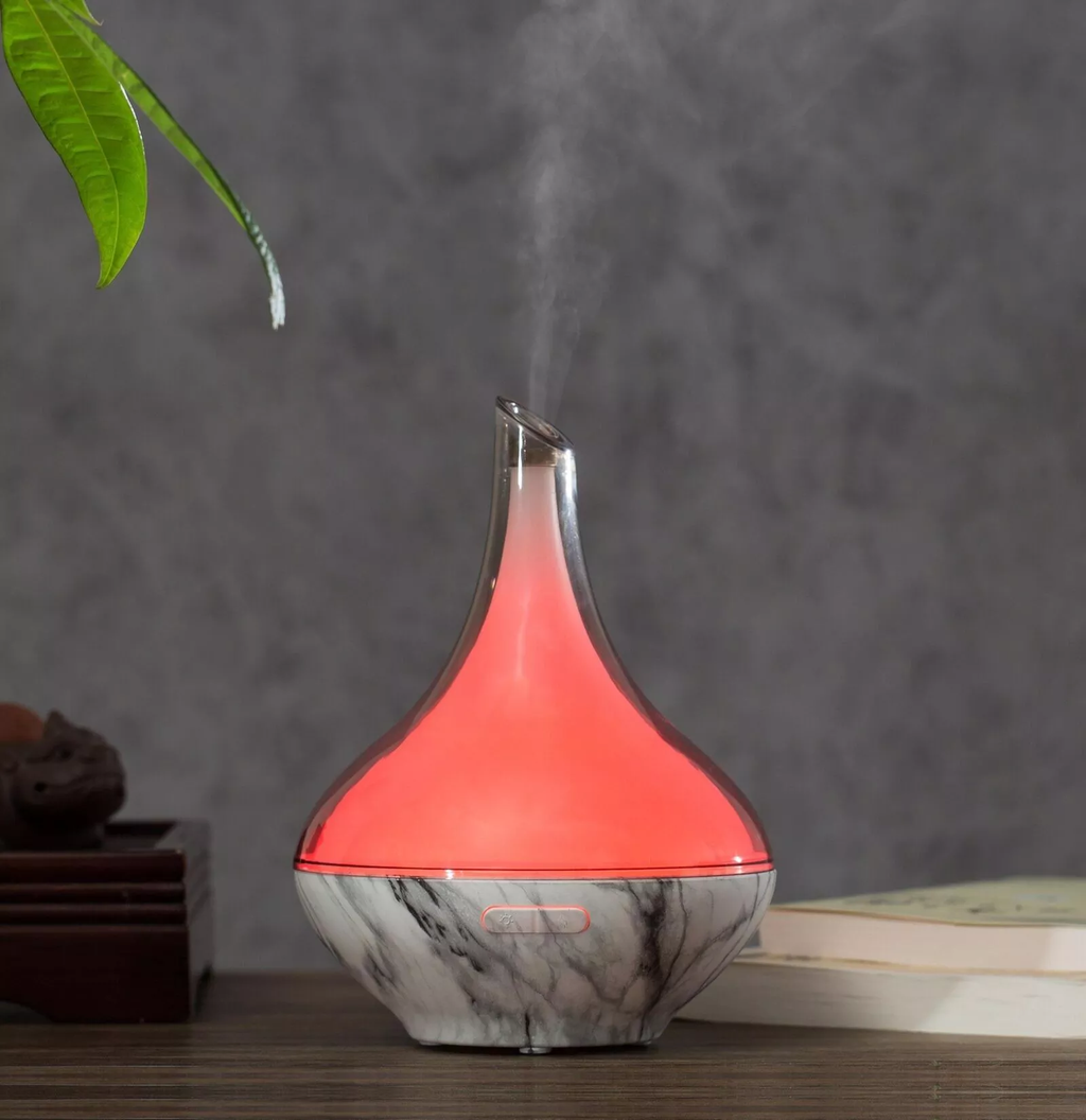 Aromatherapy with the Essential Oils Diffuser Purisia