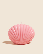 Load image into Gallery viewer, Clam Shell Candle in Pink