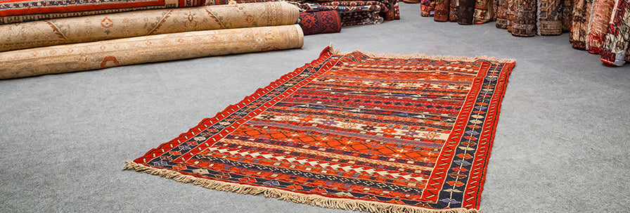 Central and East-Asian Carpets