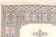 Butterfly 2' 7 x 4' 1 - No. 46420 - ALRUG Rug Store