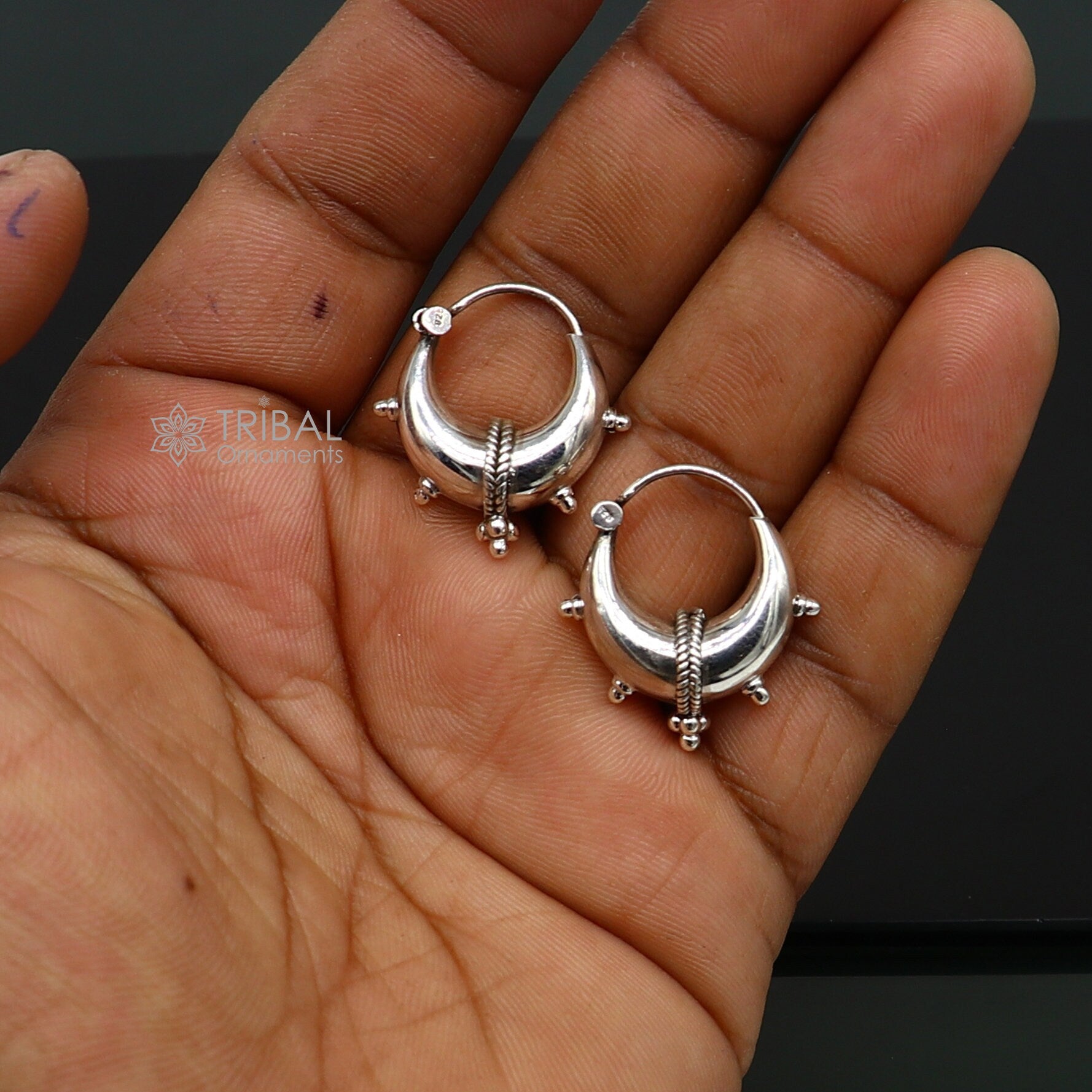 Silver Plain Hoop Earring – SILBERUH