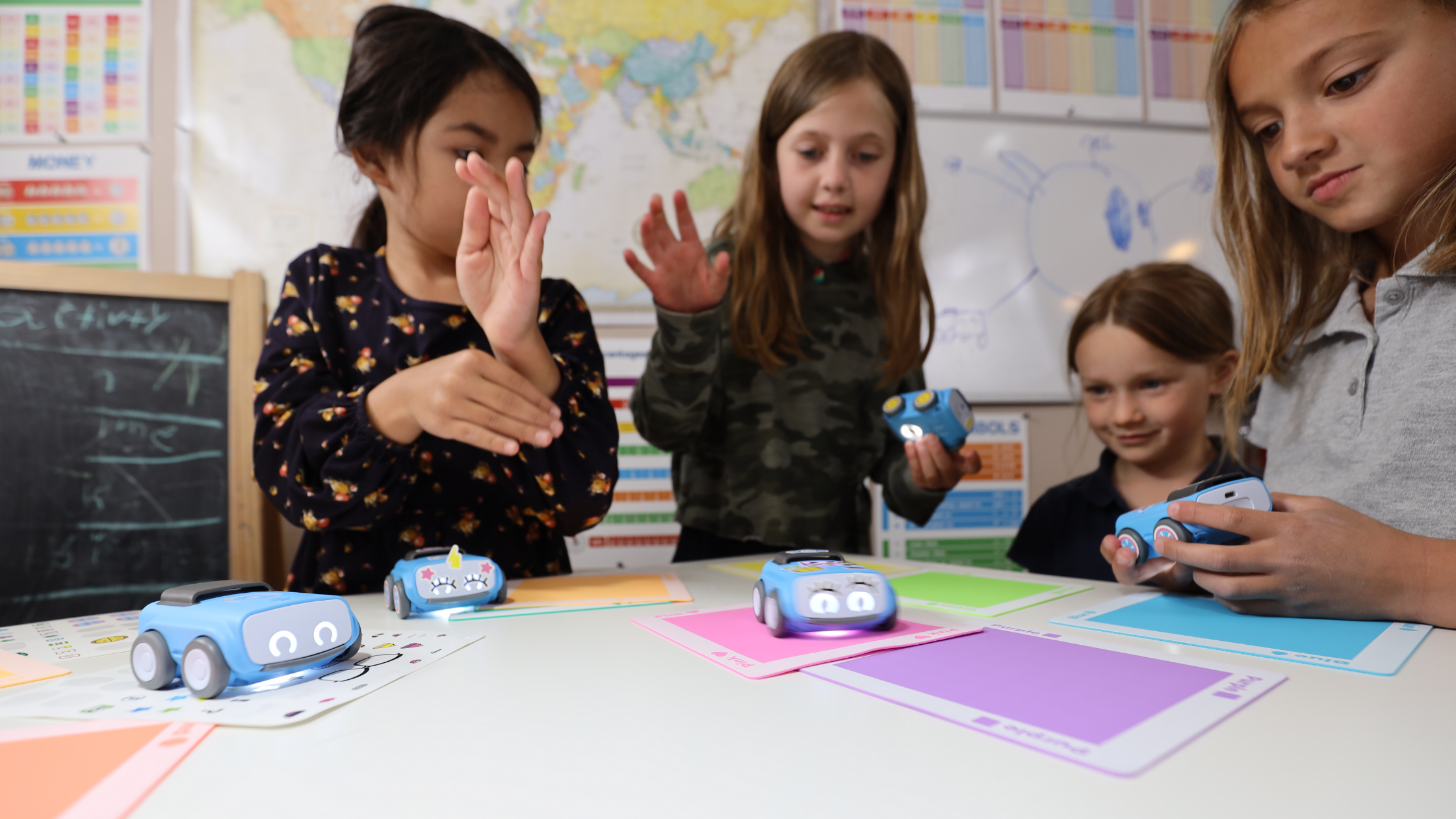 Sphero Indi is a programmable robot toy designed for younger kids -  Gizmochina