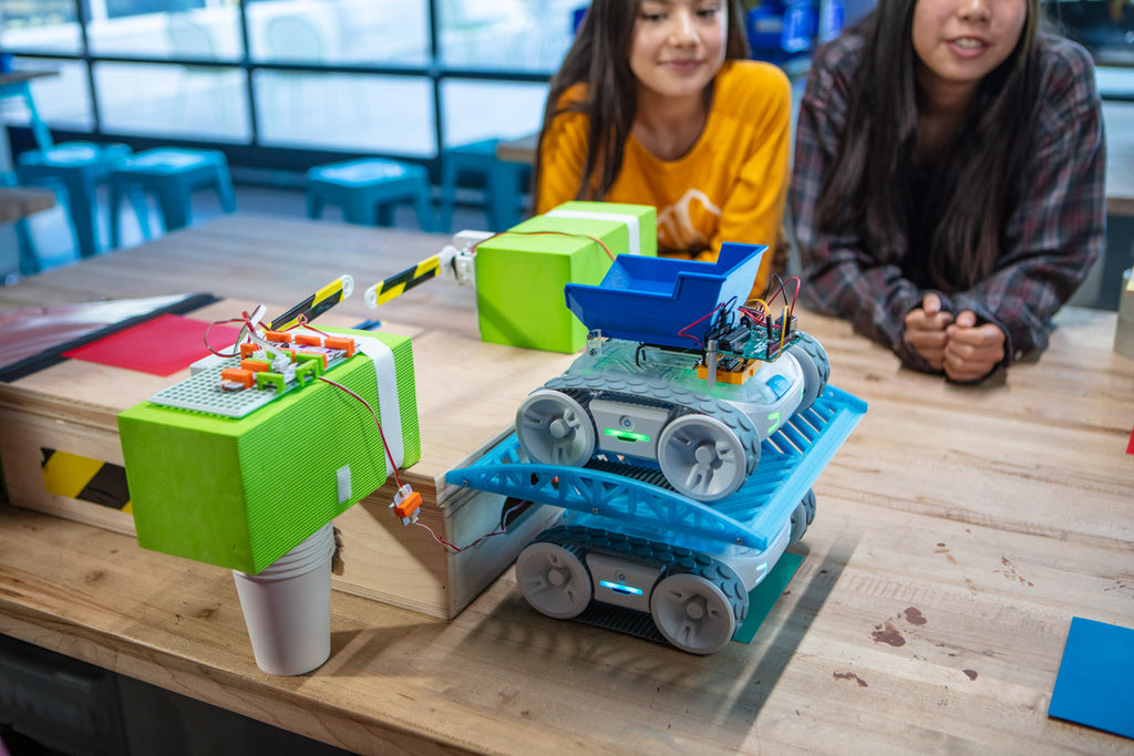 STEM projects with Sphero robots are a great way for students to practice the engineering design process and learn about the different types of engineering.