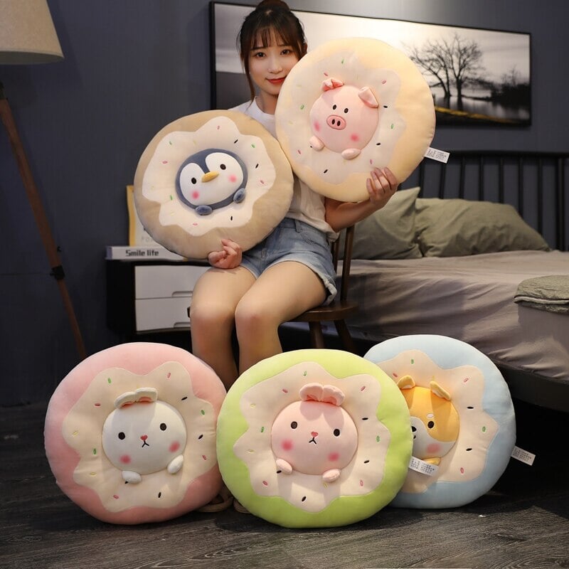https://cdn.shopify.com/s/files/1/0306/9794/7272/products/kawaiies-plushies-plush-softtoy-plumpy-donut-friends-collection-2-soft-toy-974766_1024x1024.jpg?v=1687858332