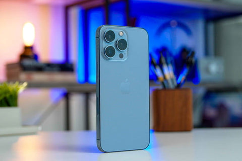 Apple’s iPhone World’s Best-selling Smartphone in Q4 2021