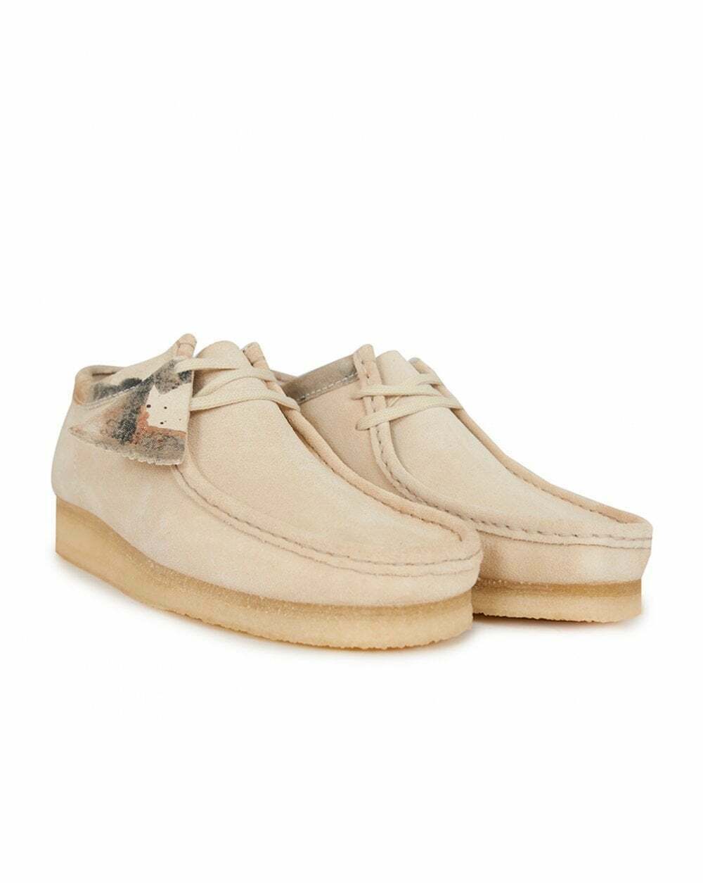 wallabee off white