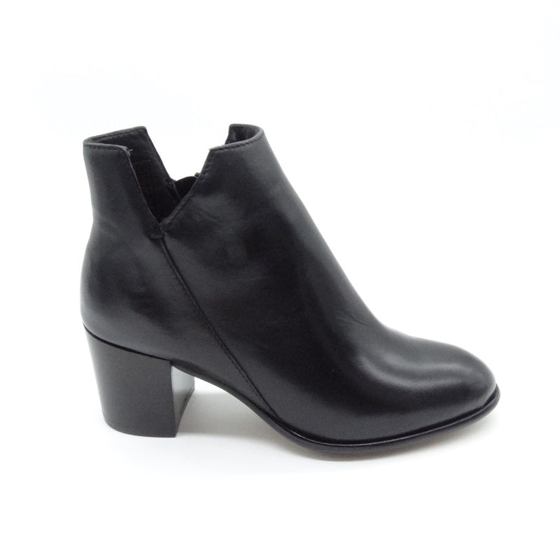 POLLY W - BLACK – Pepper Shoes Online