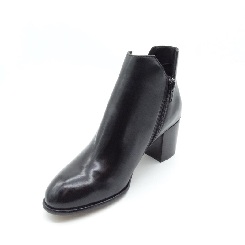 POLLY W - BLACK – Pepper Shoes Online