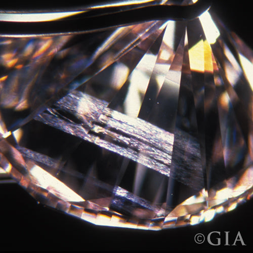 Diamond Internal Graining Clarity Grading GIA