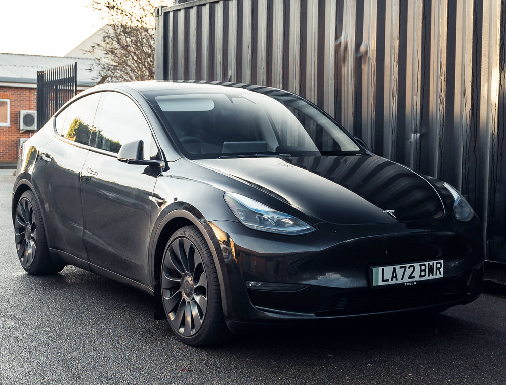 CT Carbon  Tesla Model Y Carbon Fibre Transformation