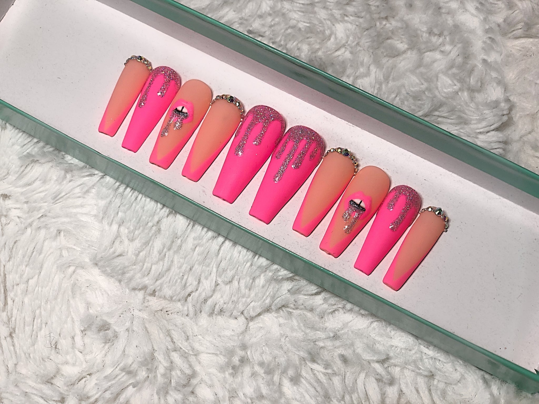 Pink Drip – Pressed.Nail.co