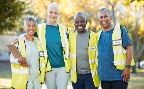 Elderly group volunteering