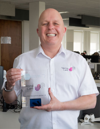 Steve Gates with award