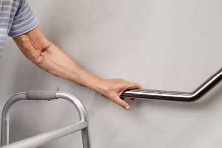 What to do if elderly person falls