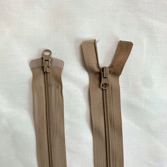 Two Way Separating Zipper - Light Weight #3 Nylon Coil 76cm (30) - Gr –  Riverside Fabrics