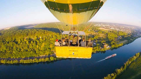 Slow travel en montgolfière au dessus de la Seine
