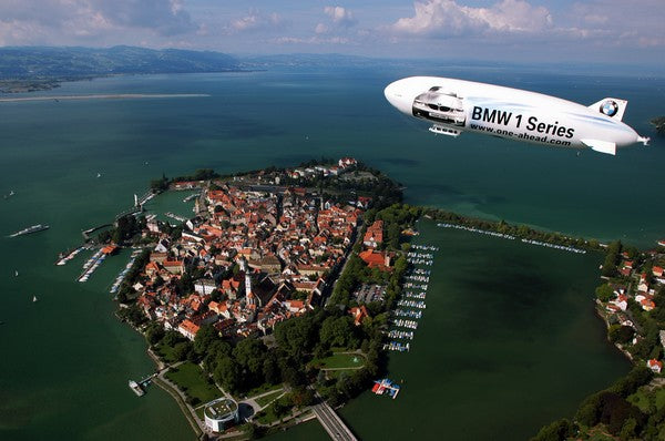 Dirigeable Zeppelin lac de Constance