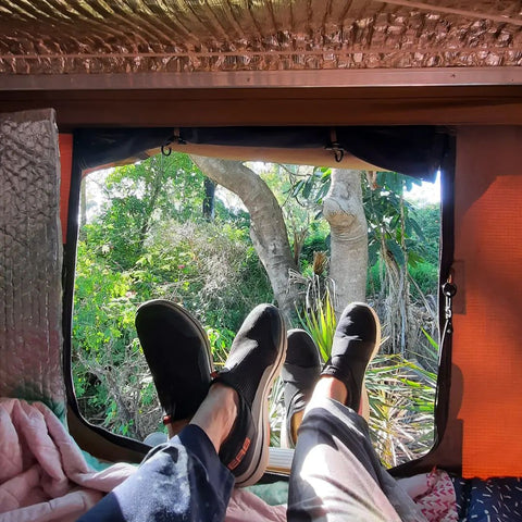 rooftop tent window