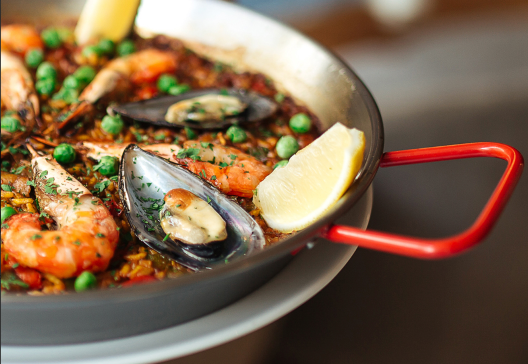 Shop Mini Paella Kit with Pan in Gift Box Online