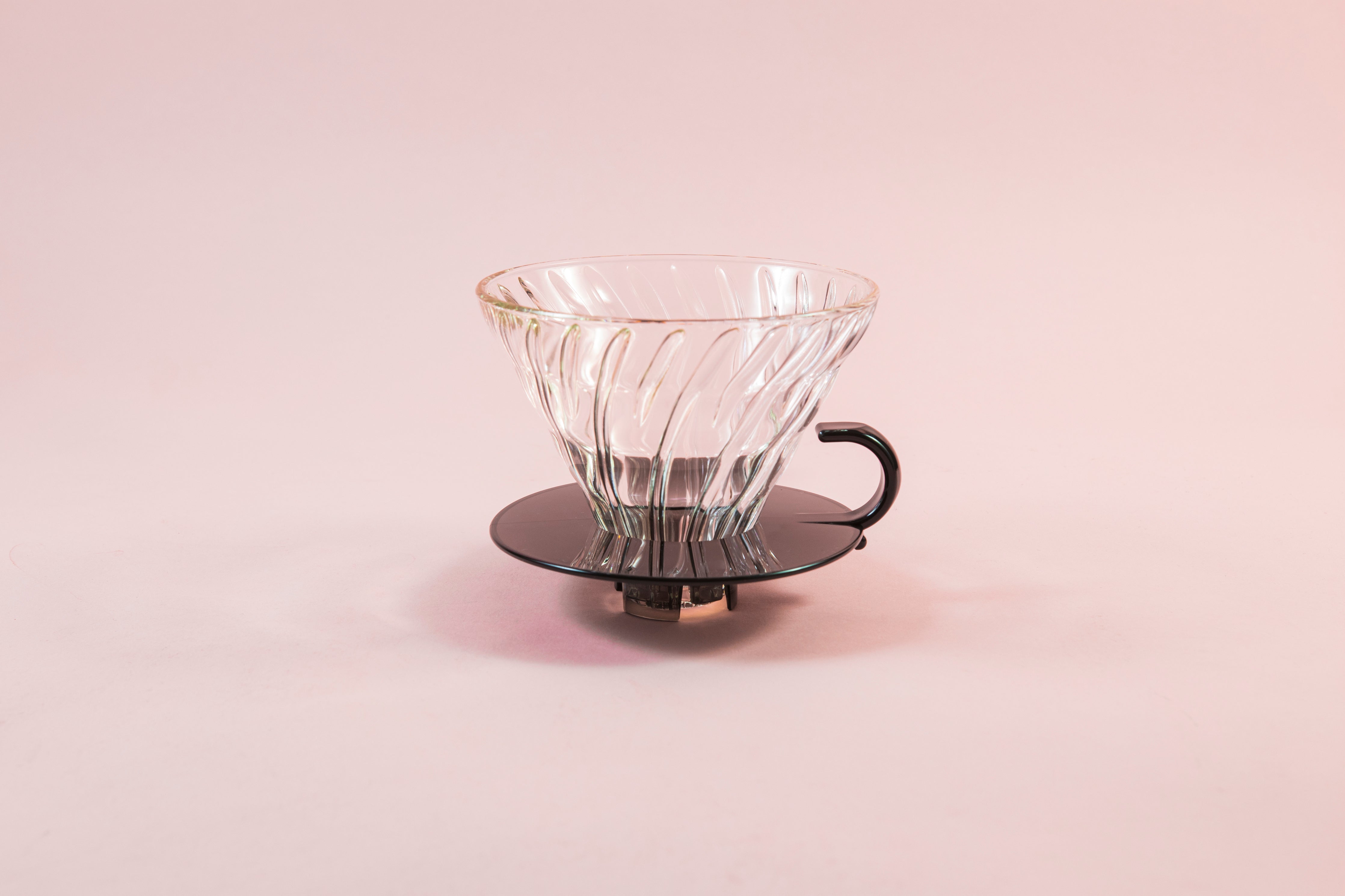 V60 Glass Coffee Dripper 02 with Round Base