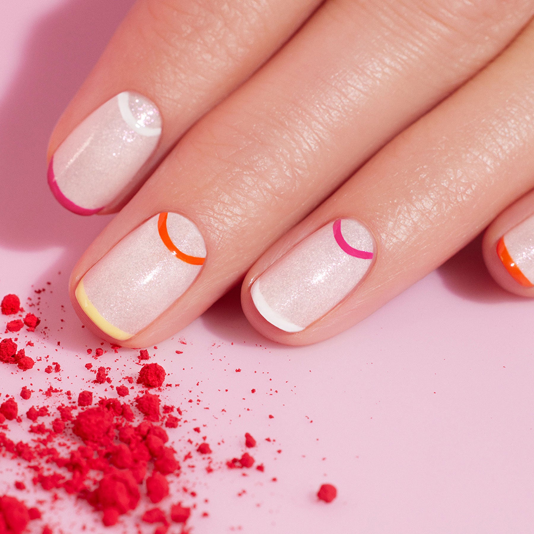 DIY vs manicure dall'estetista – Manucurist