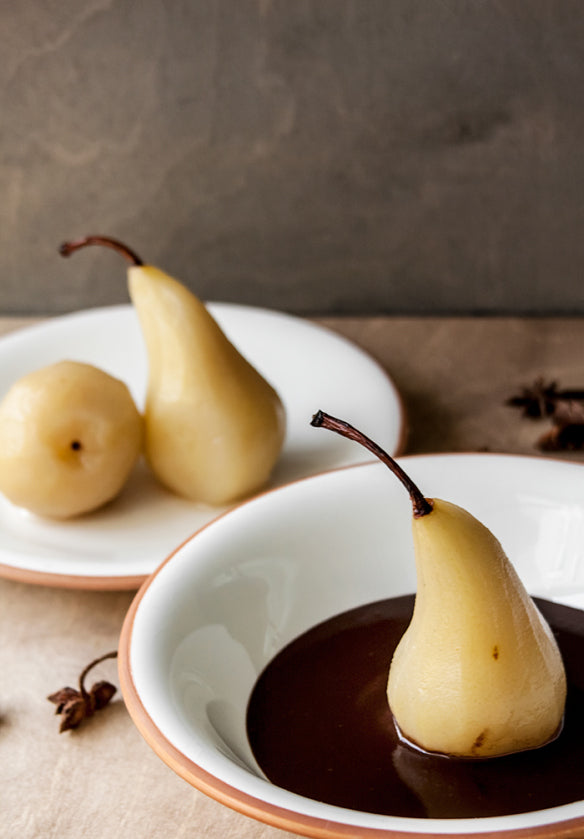 SPICED POACHED PEARS WITH WARM CHOCOLATE SAUCE by Ora Coren (Photo by Lee Coren)