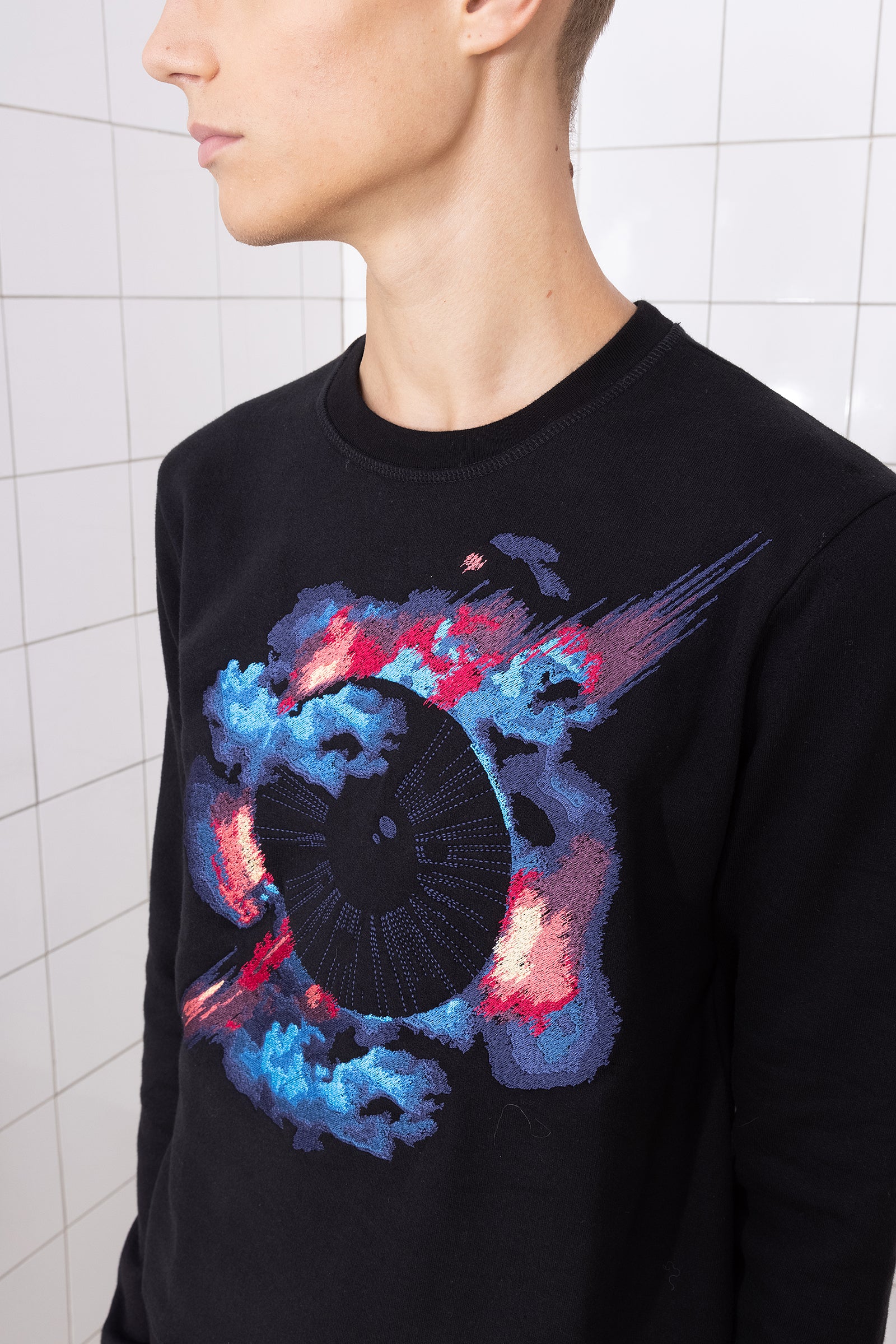 Cosmo multicolored embroidered sweatshirt eye detailed craftsmanship Stylish man