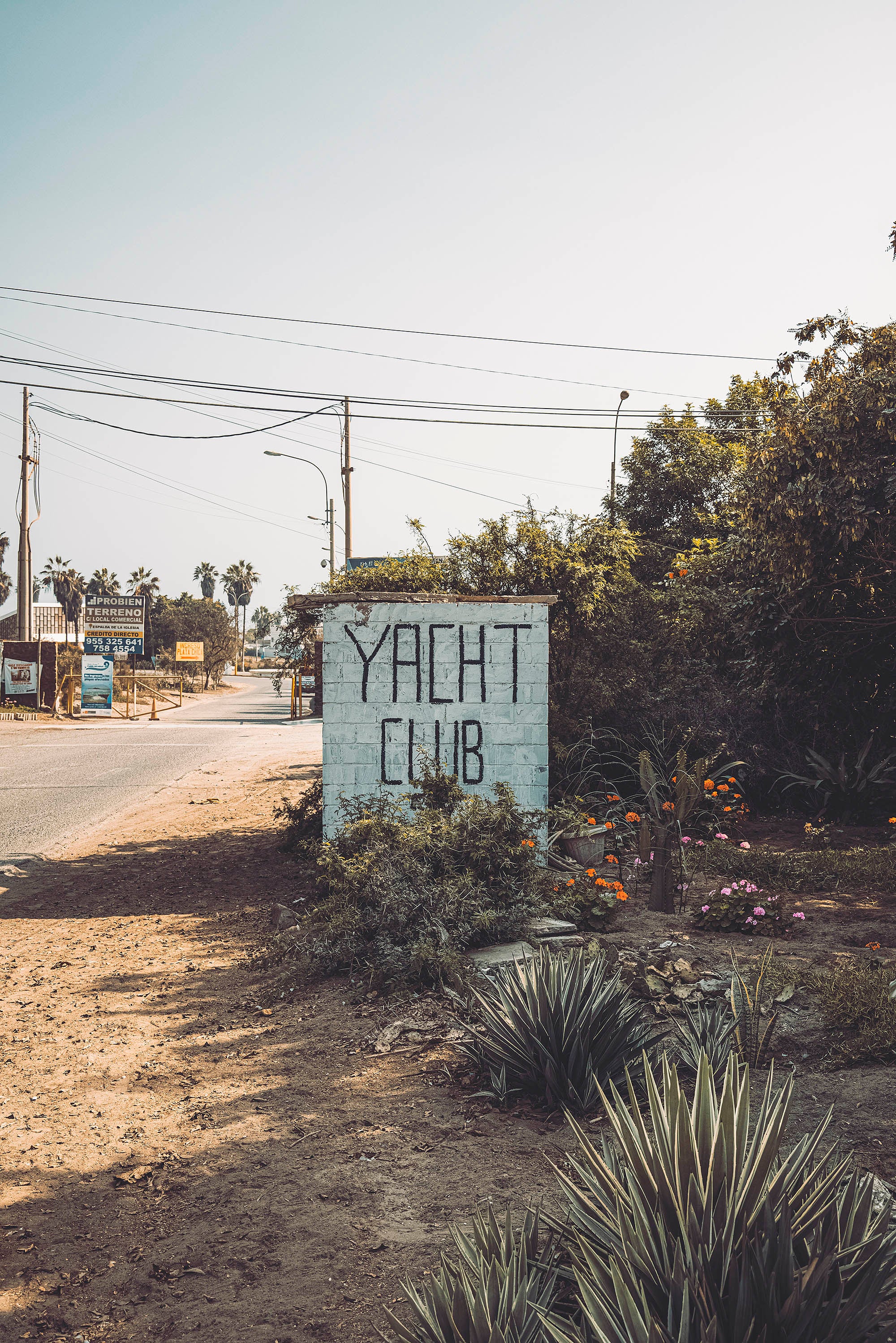 Front de mer vancances lima yacht club paysage desert