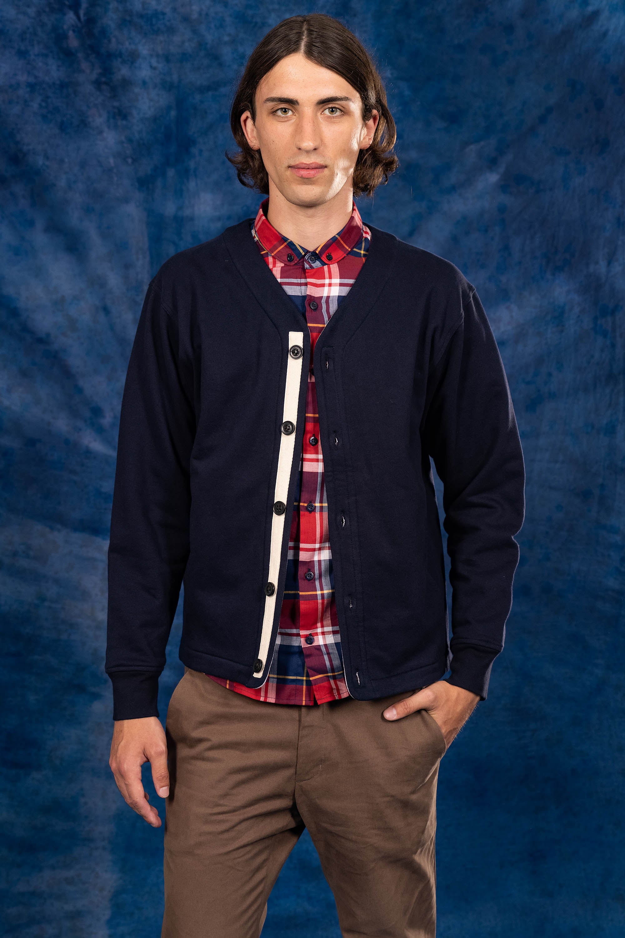 sweatshirt boutonné en coton bleu marine pour homme nouveauté nouvelle collection été 2023 misericordia