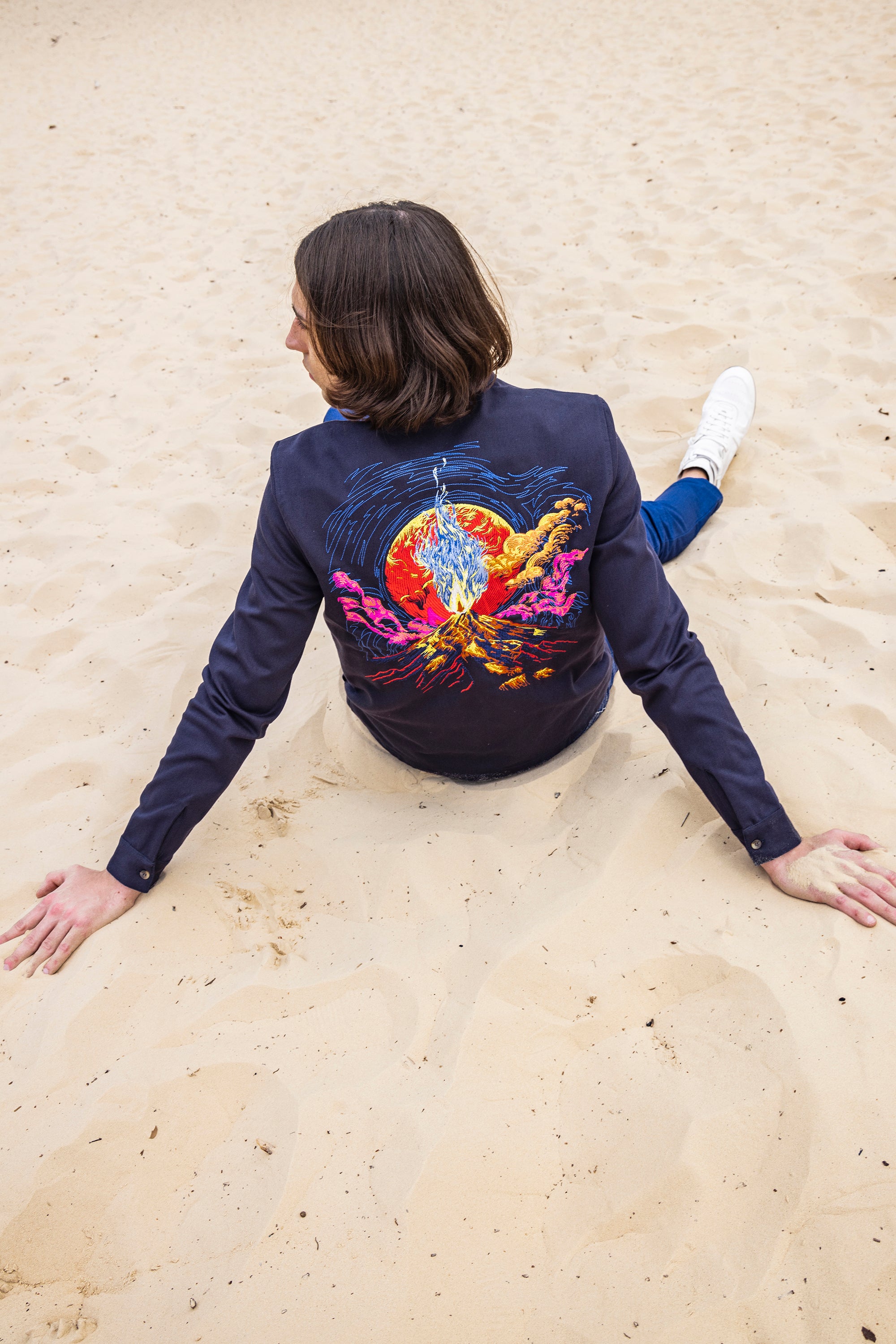 Navy blue cotton overshirt with volcano embroidery on the back